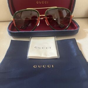 Gucci Aviator Sunglasses (New)